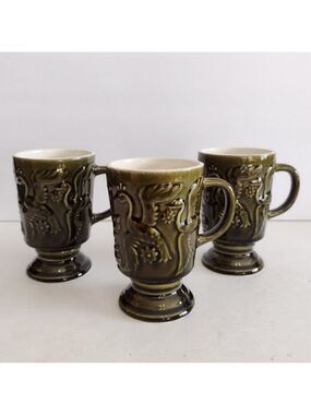 Vintage (3) Mid Century Selca Portugal Pottery Pedestal Mugs Green Birds Floral